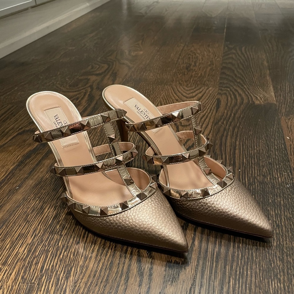 Brand New Valentino Rockstud Mule